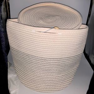 Baskets (Yimi’s Dream)